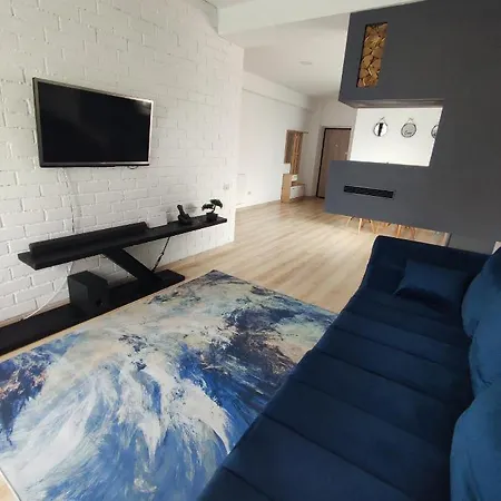 Amira Apartment *