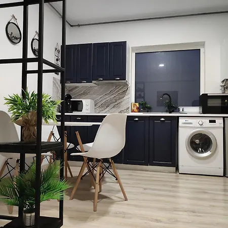 Amira Apartment